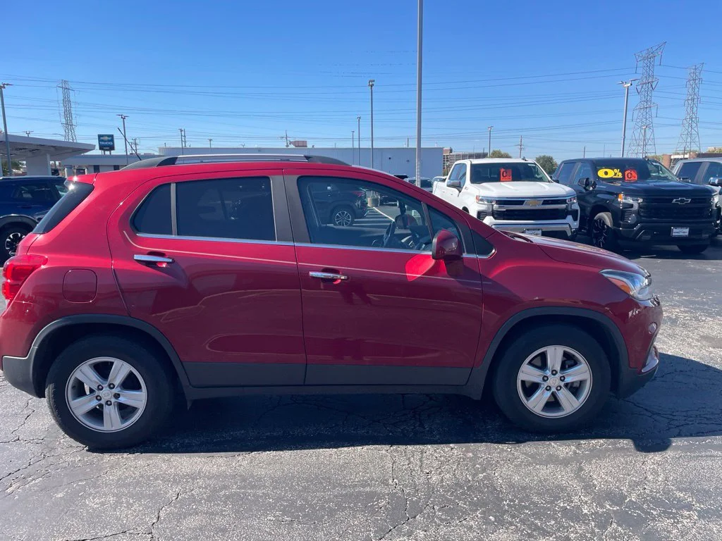 Used 2020 Red Chevrolet LT image 6