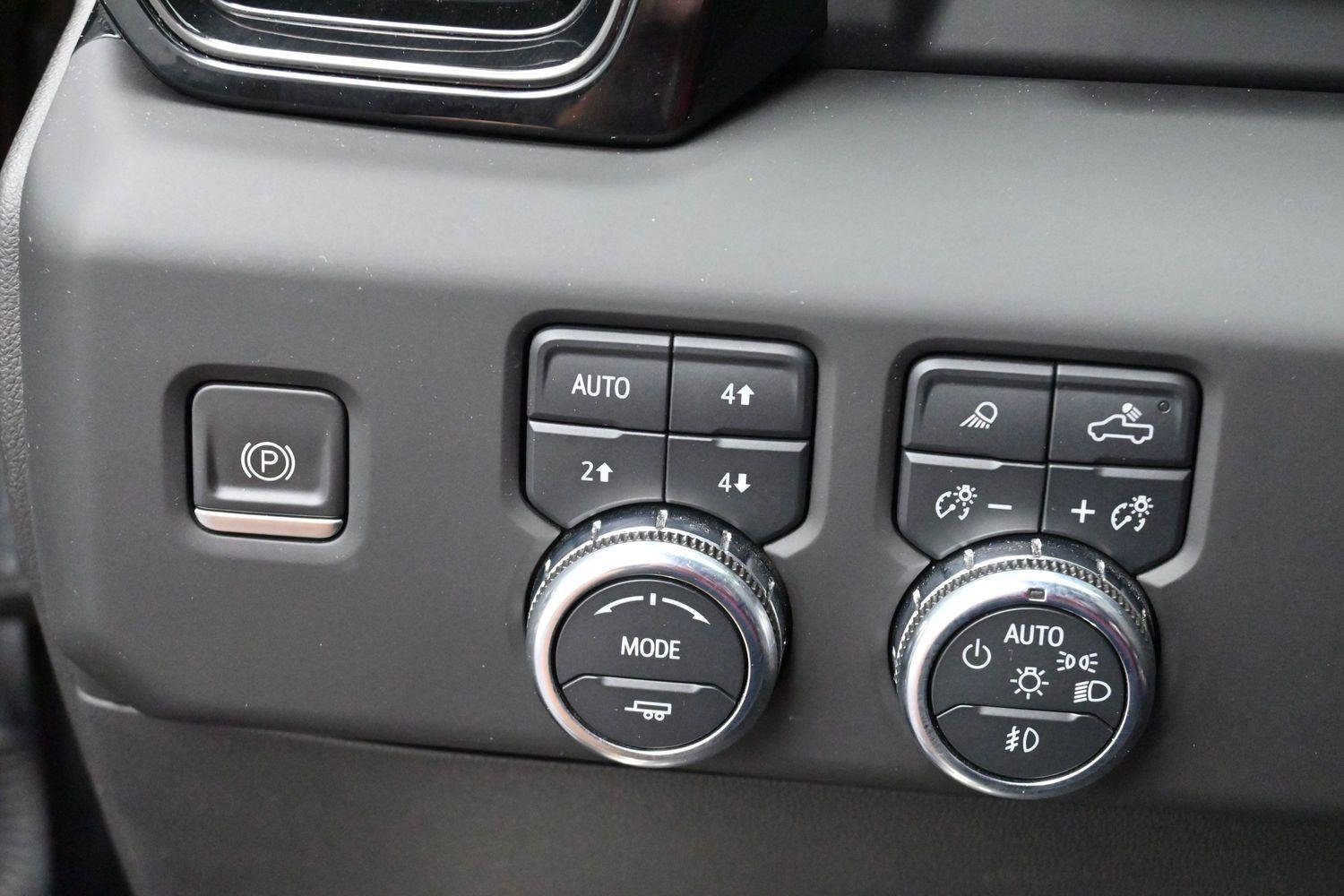 Used 2023 Onyx Black GMC AT4 image 20