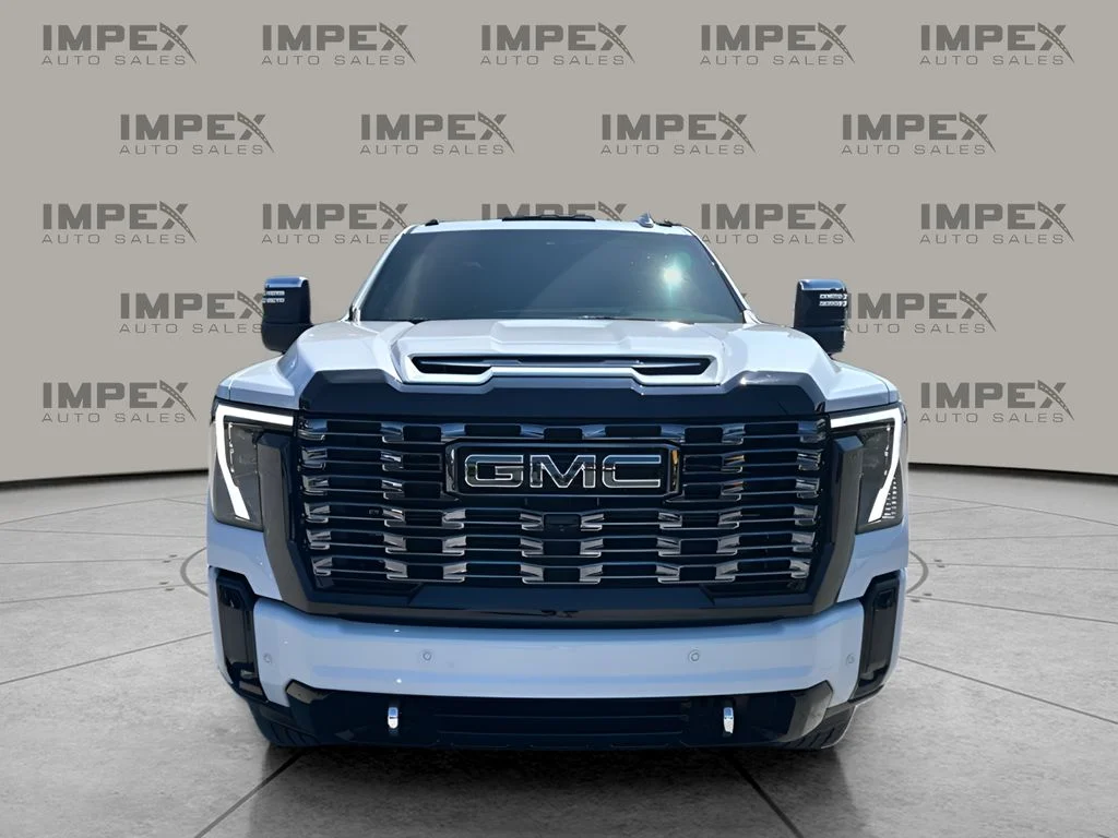 Used 2026 White GMC Denali Ultimate image 9