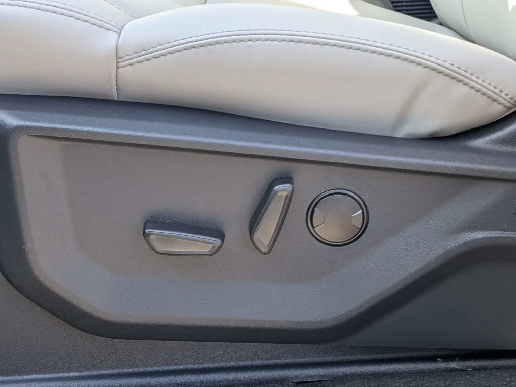 New 2026 Stone Blue Metallic Ford Active image 19