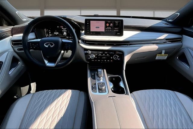 New 2027 2T MNBW BLUE INFINITI AUTOGRAPH image 16