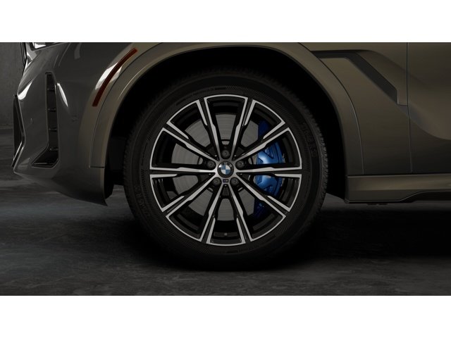 New 2027 Dravit Grey Metallic BMW xDrive40i image 7