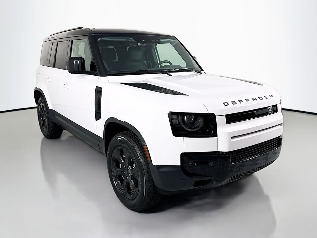 New 2026 Fuji White Land Rover S image 7