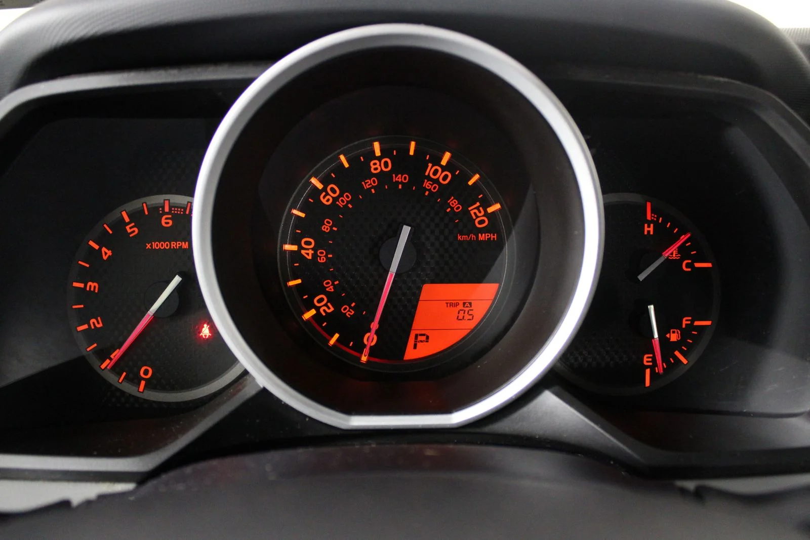 Used 2011 Red Toyota SR5 image 4