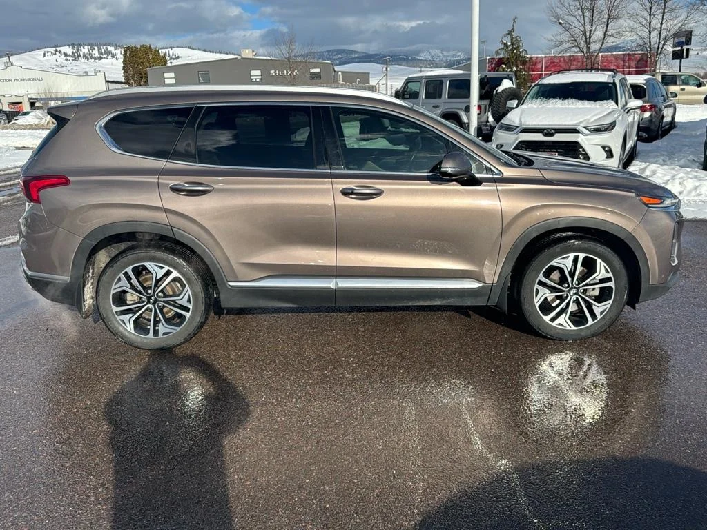 Used 2019 Beige Hyundai Ultimate image 4
