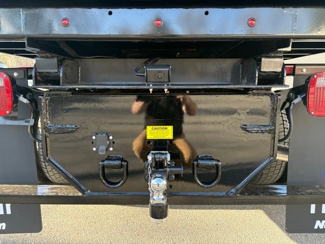 2026 Ford F-550SD — photo 9