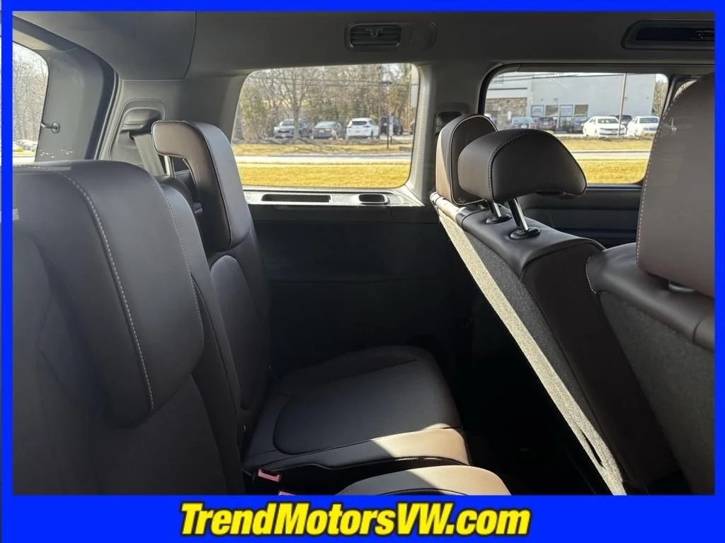 2025 Volkswagen ID. Buzz PRO S - Photo 10