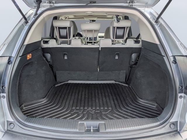 Used 2022 Silver Honda EX image 12