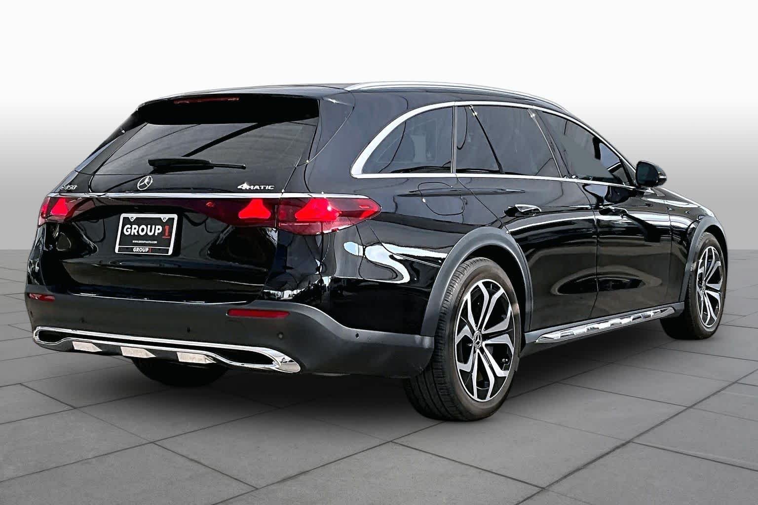 Certified Used 2025 Obsidian Black Metallic Mercedes-Benz E 450 image 13