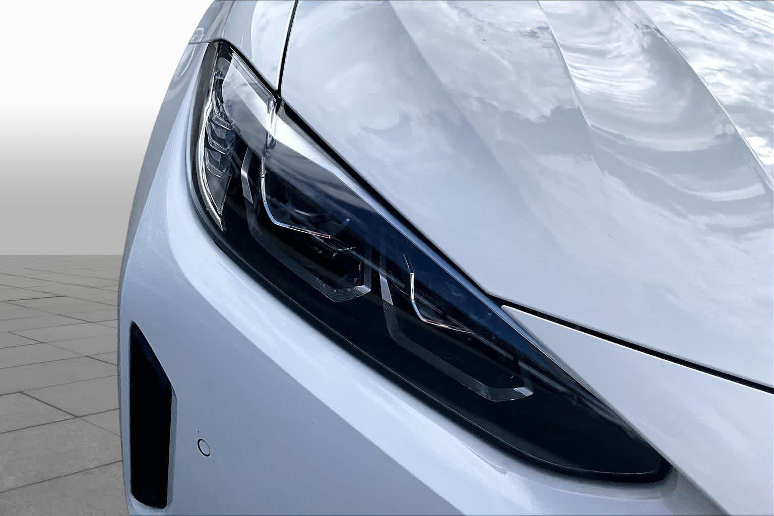 Used 2023 Alpine White BMW eDrive40 image 26