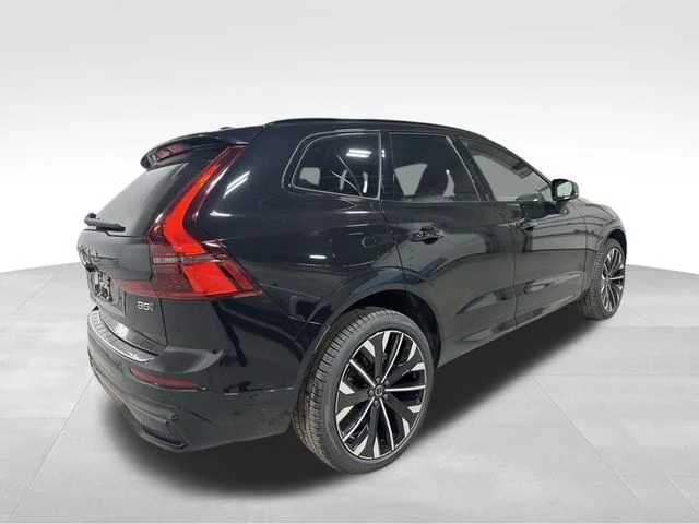 New 2026 Onyx Black Volvo Ultra image 6
