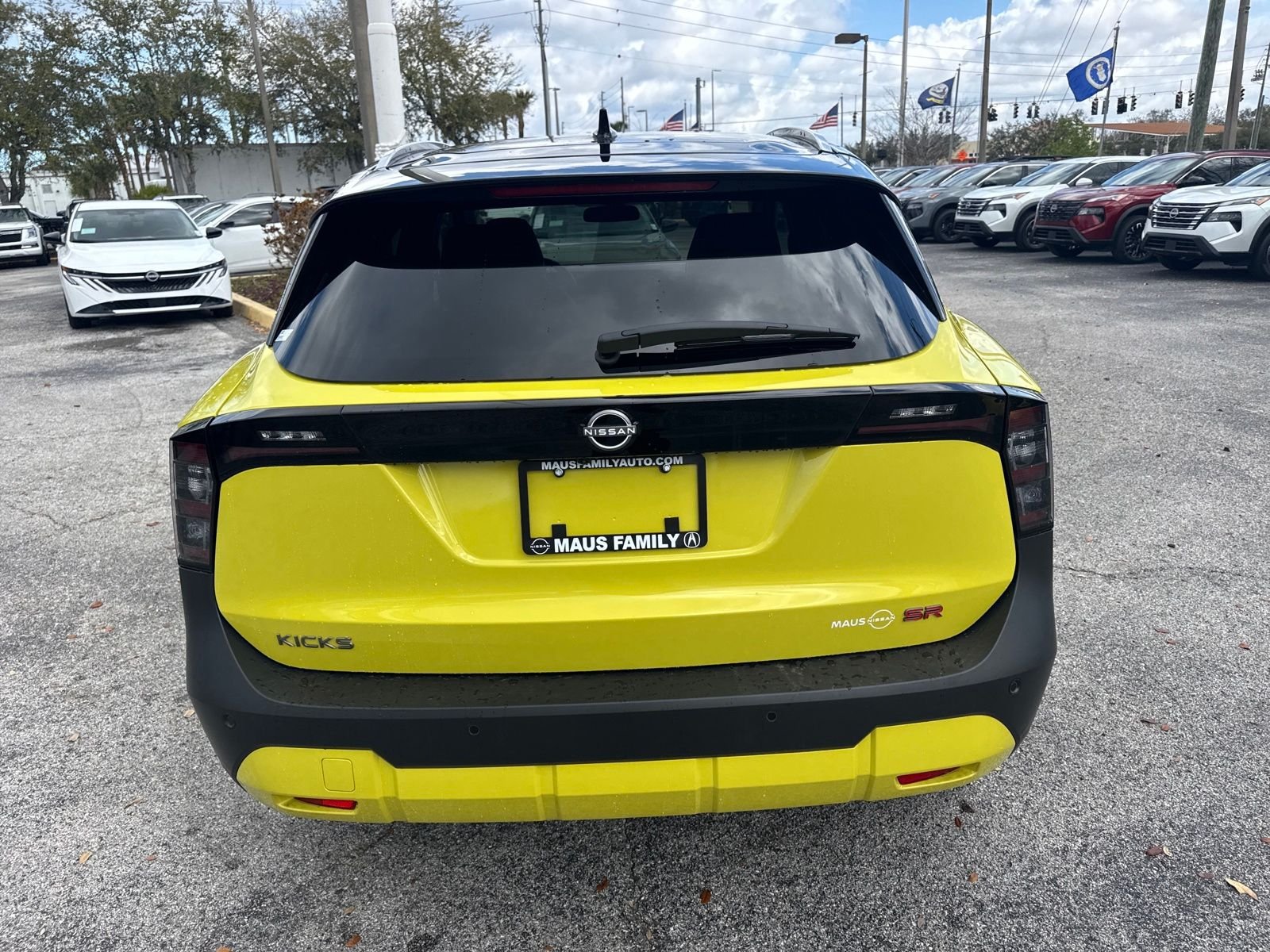 New 2026 Yellow Nissan SR image 7