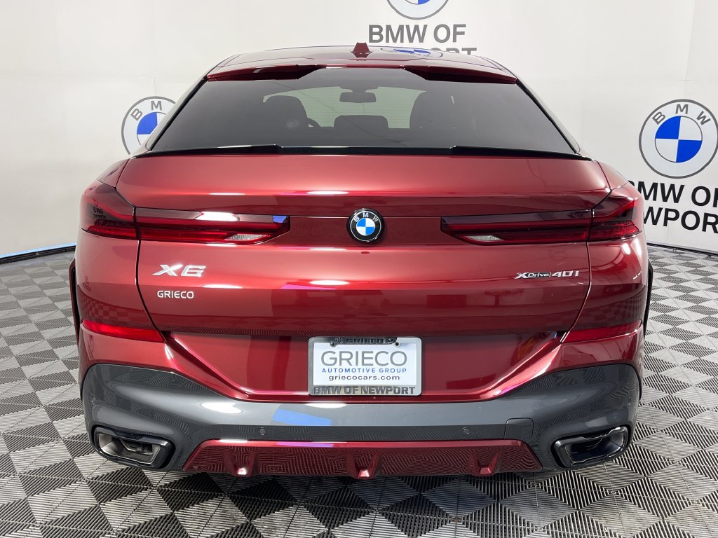 Used 2026 Red BMW xDrive40i image 12