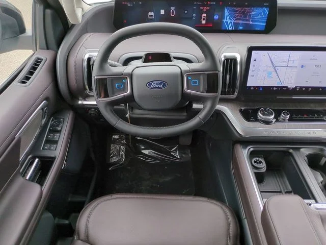 New 2026 White Ford Platinum image 16