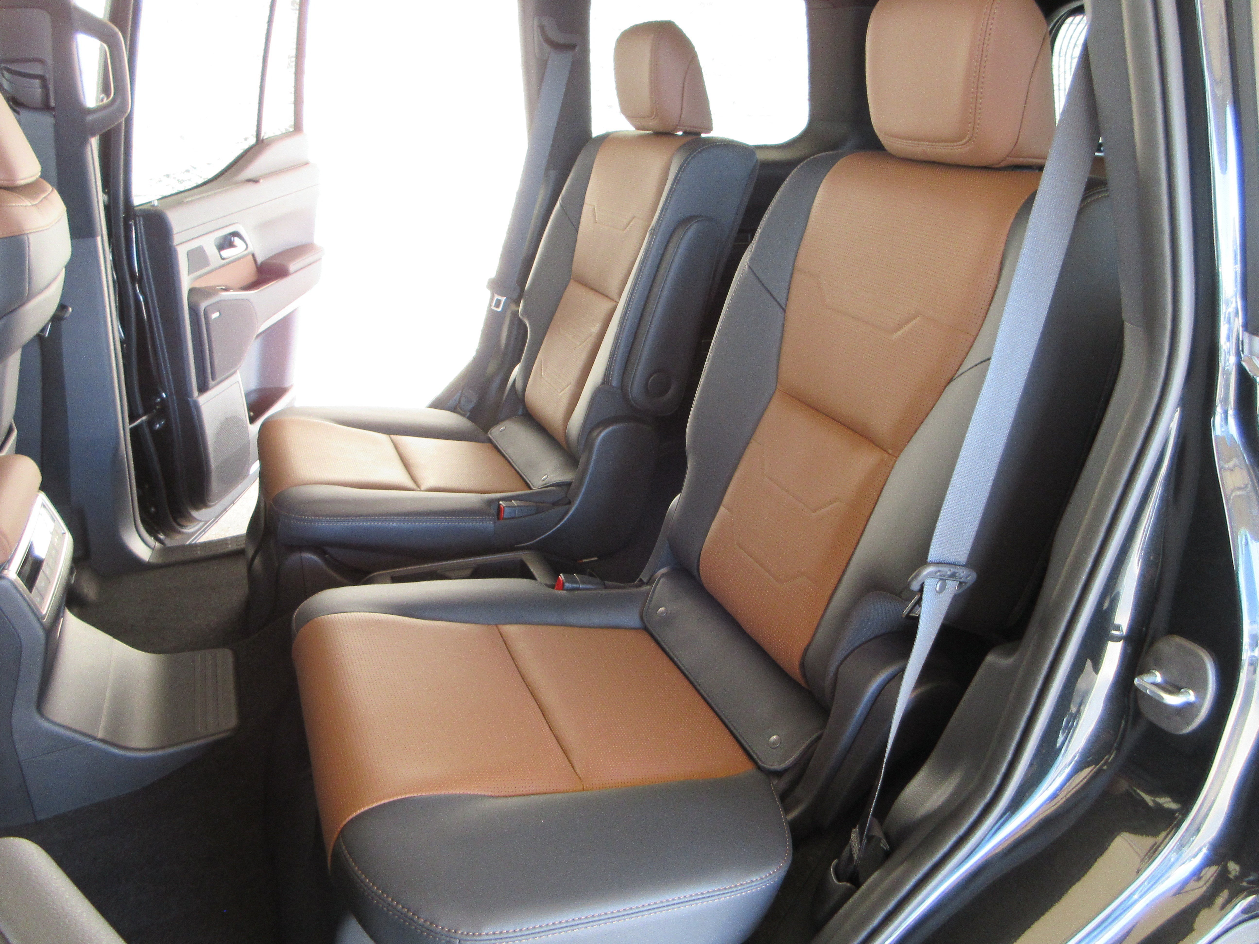 Used 2026 Caviar Lexus 550 Luxury+ image 26
