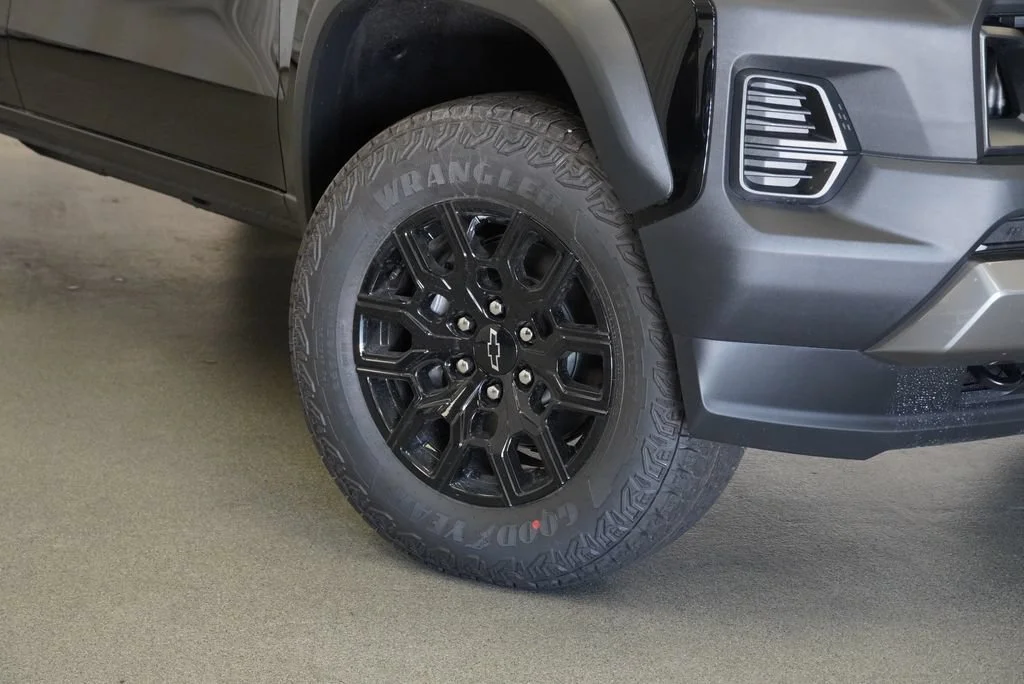 New 2026 Black Chevrolet Trail Boss image 10