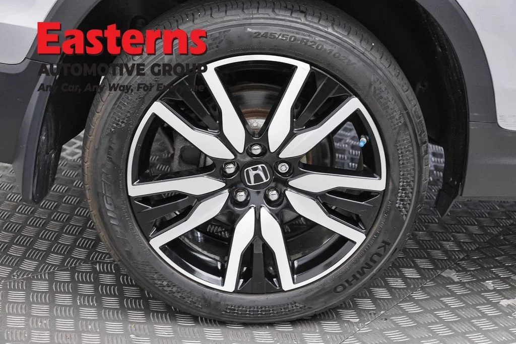 Used 2019 Silver Honda Elite image 34