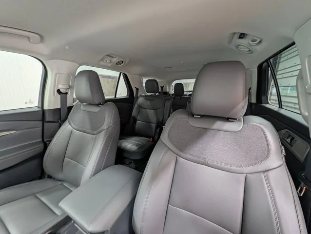 New 2026 Space White Metallic Ford Active image 40