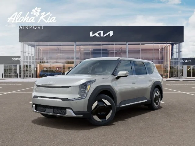 New 2026 White Kia Light Long Range image 1