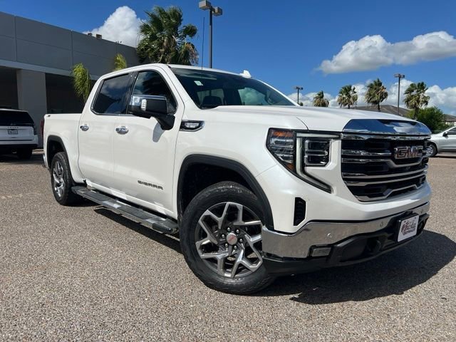 Used 2024 White Frost Tricoat GMC SLT image 1