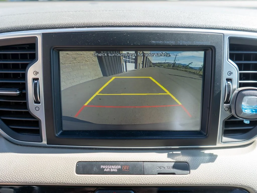 Used 2018 Silver Kia EX image 24