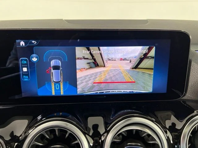 New 2026 Polar White Mercedes-Benz GLA 250 image 25