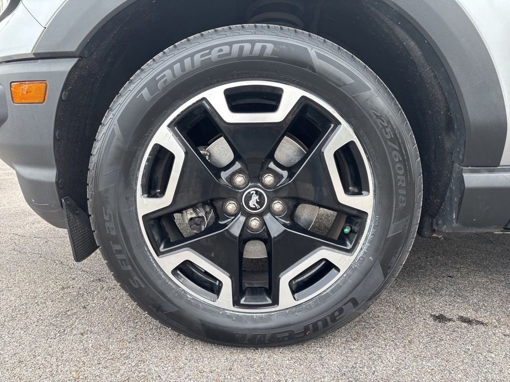 Used 2021 Silver Ford Outer Banks image 18