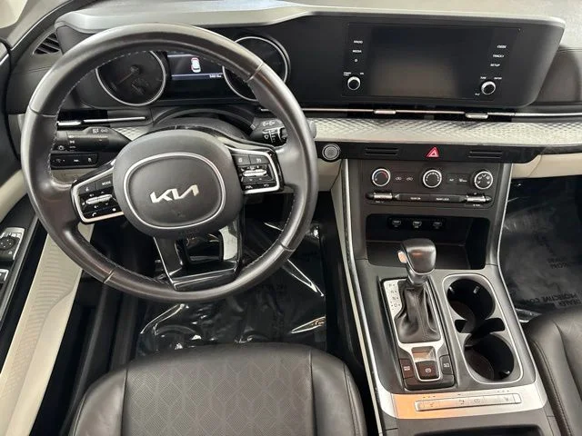 Used 2023 Blue Kia LX Seat Package image 22