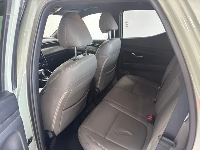 Used 2024 Green Hyundai SEL image 18