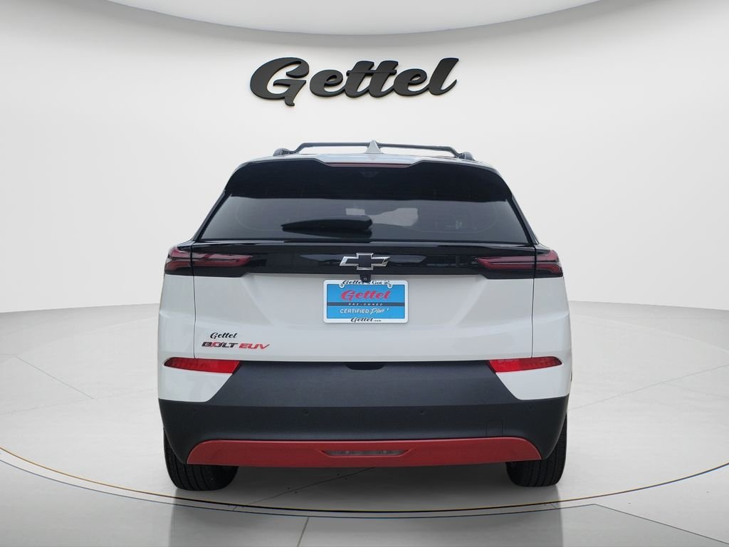 Used 2023 White Chevrolet Premier image 6