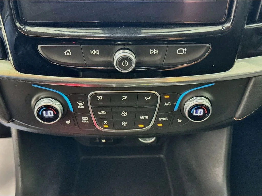 Used 2020 Graphite Metallic Chevrolet LT image 18