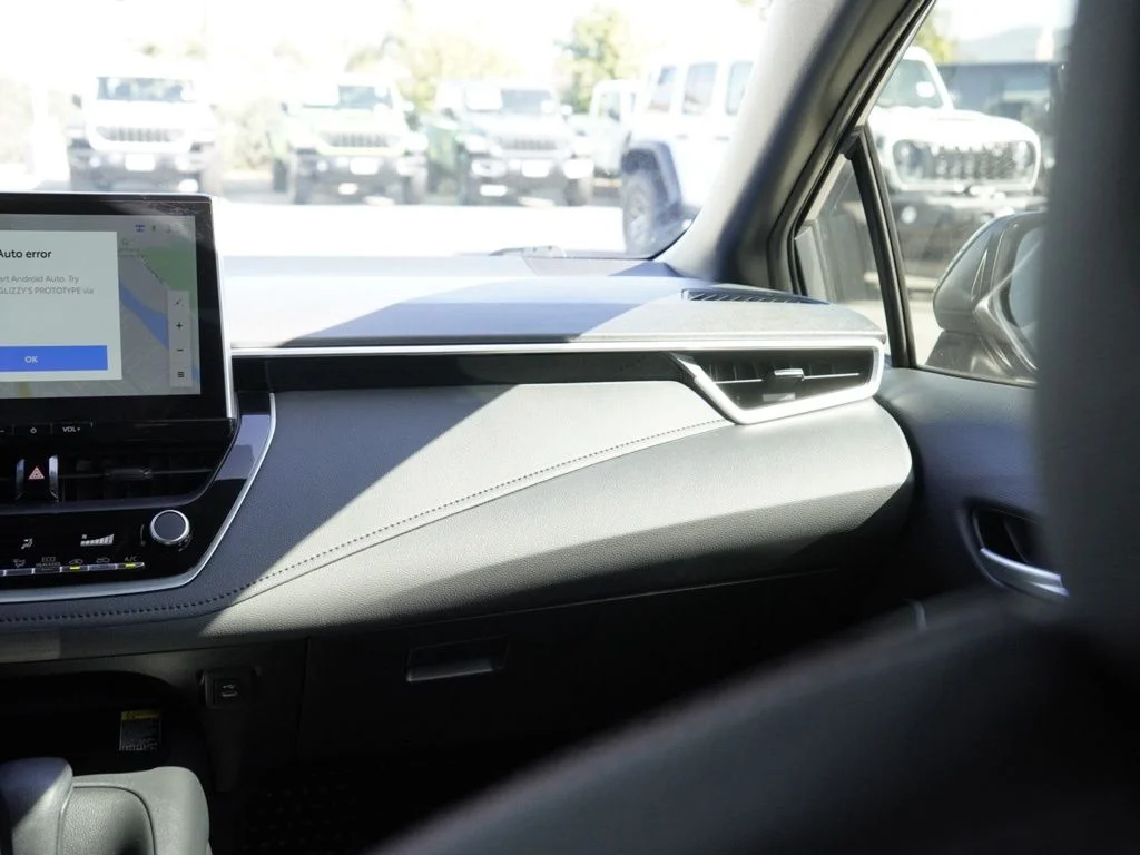 2025 Toyota Corolla SE - Photo 25