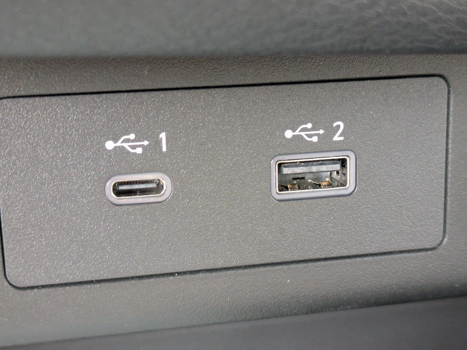 Used 2023 Super Black Nissan SL image 23