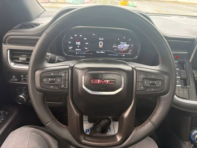 Used 2024 Onyx Black GMC AT4 image 31