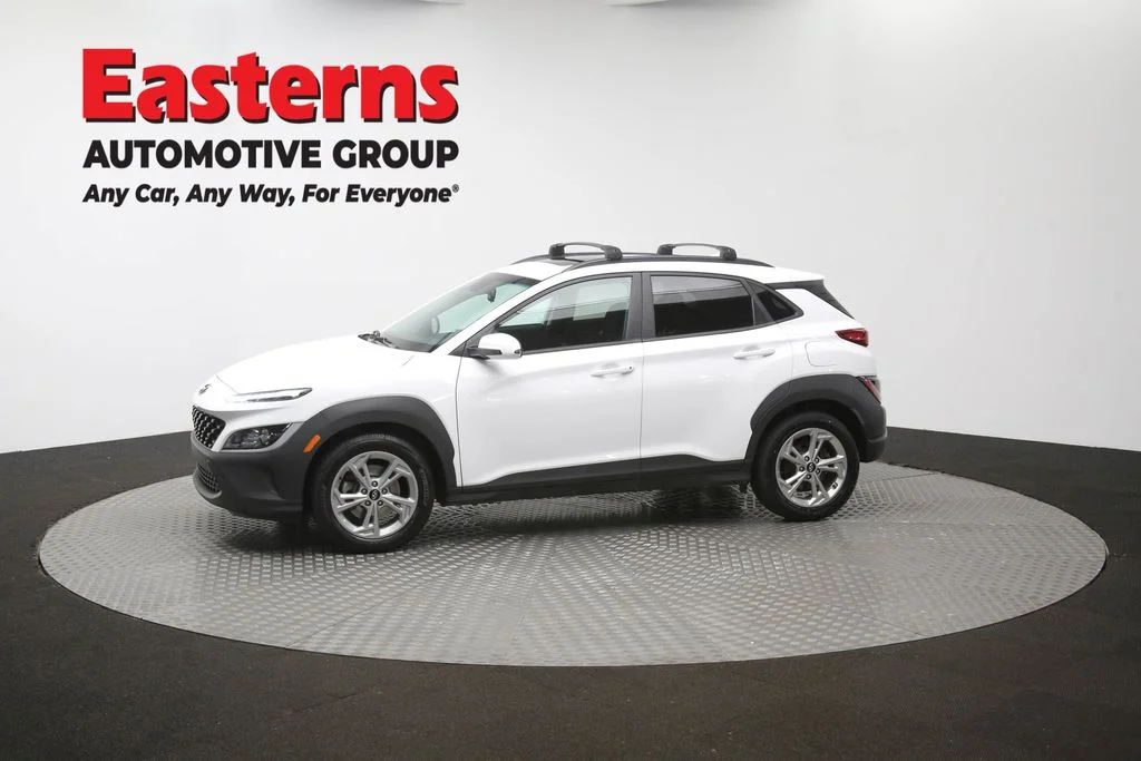 Used 2023 White Hyundai SEL image 61