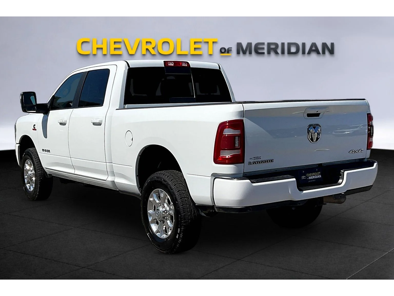 Used 2024  Ram Laramie image 2