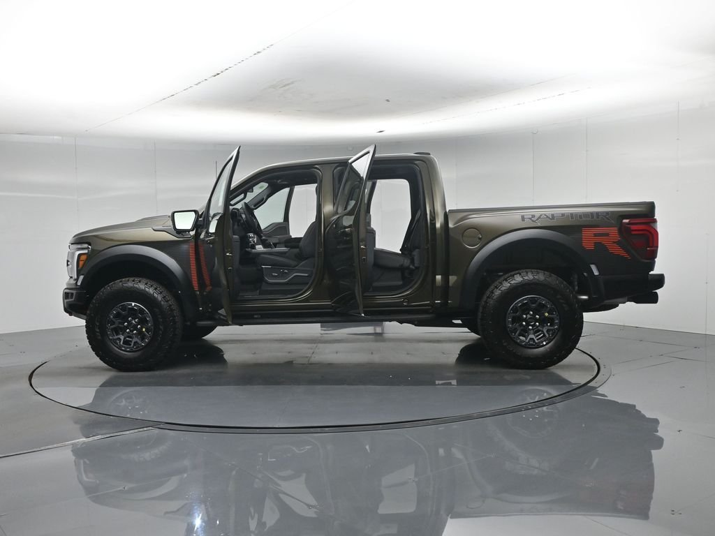 New 2026 Shelter Green Ford Raptor image 38