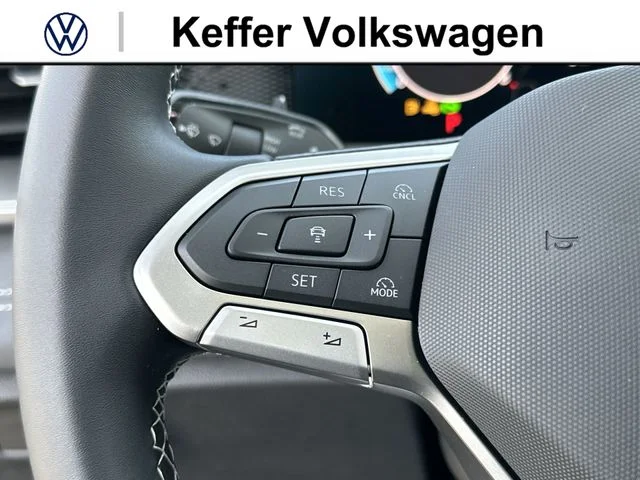 New 2026 Black Volkswagen 2.0T SE image 18
