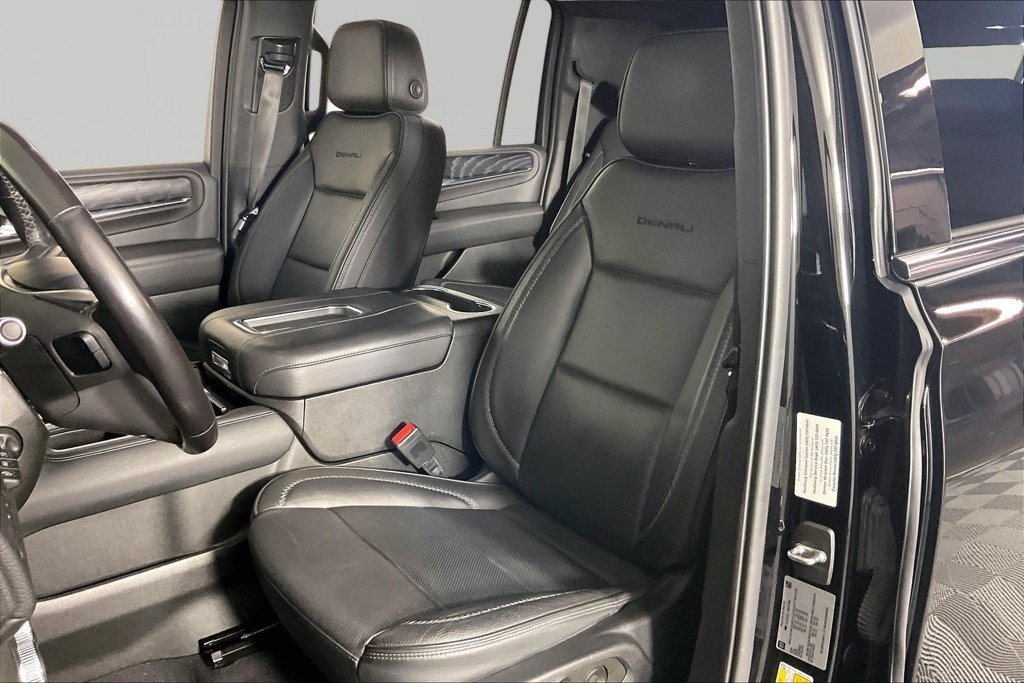 Used 2022 Black GMC Denali image 17