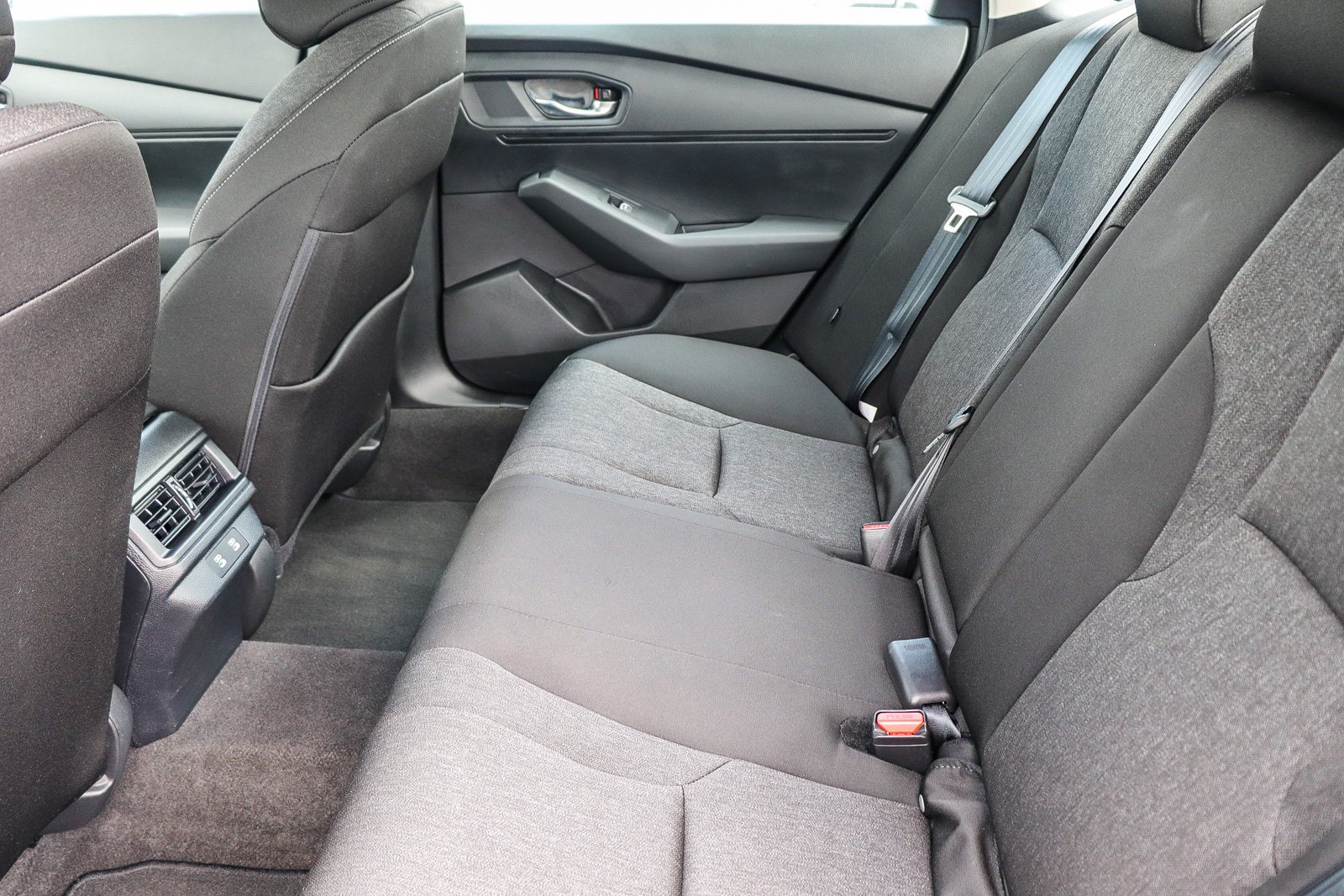 Certified Used 2025 Meteorite Gray Metallic Honda LX image 21