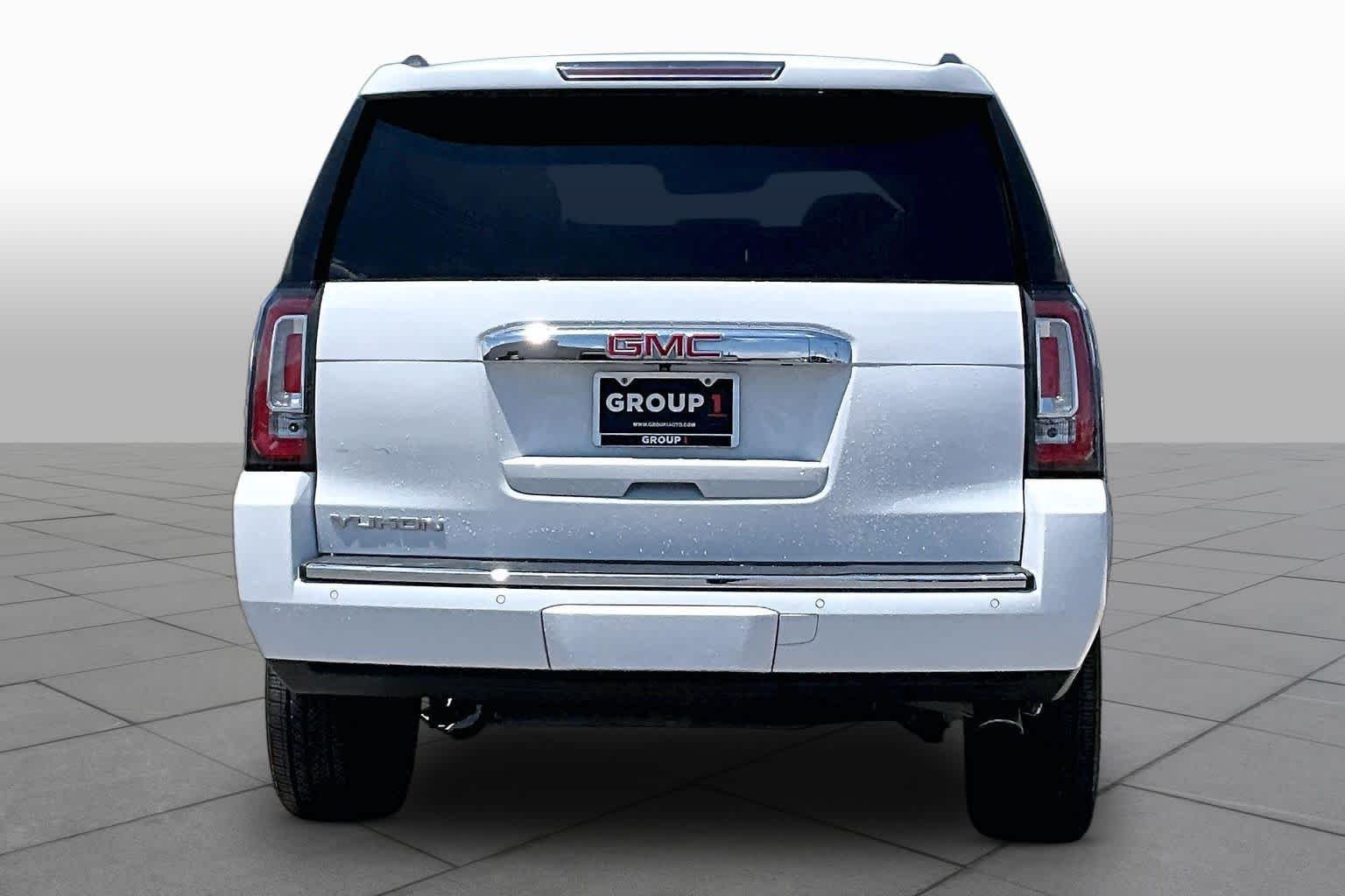 Used 2019 Summit White GMC Denali image 5
