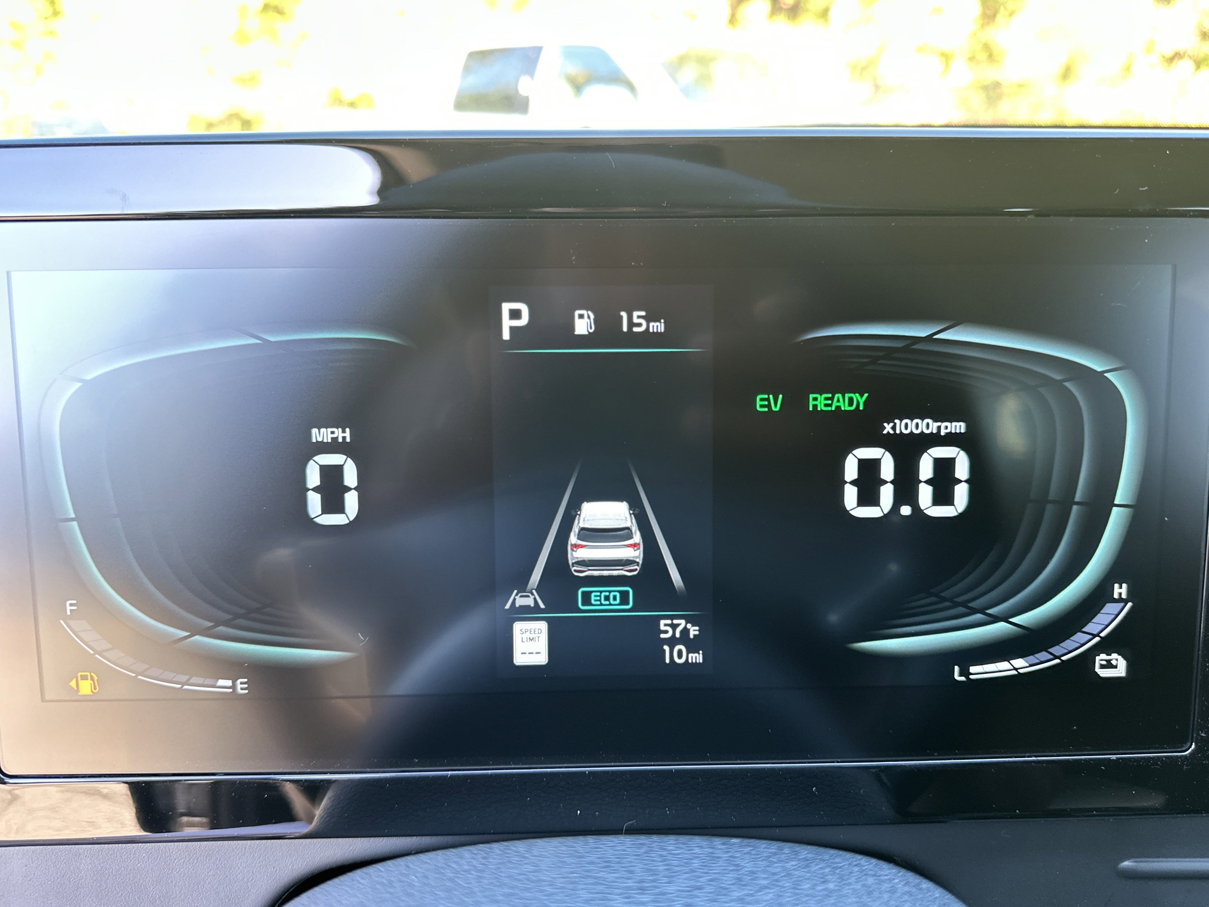 2025 Kia Sportage LX Hybrid - Photo 13