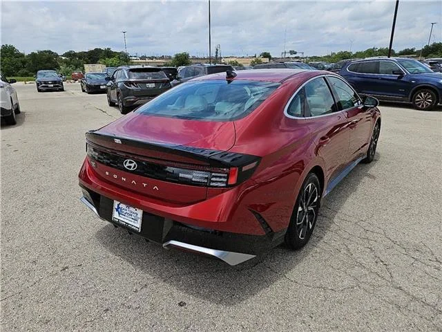 New 2025 Ultimate Red Hyundai SEL image 5