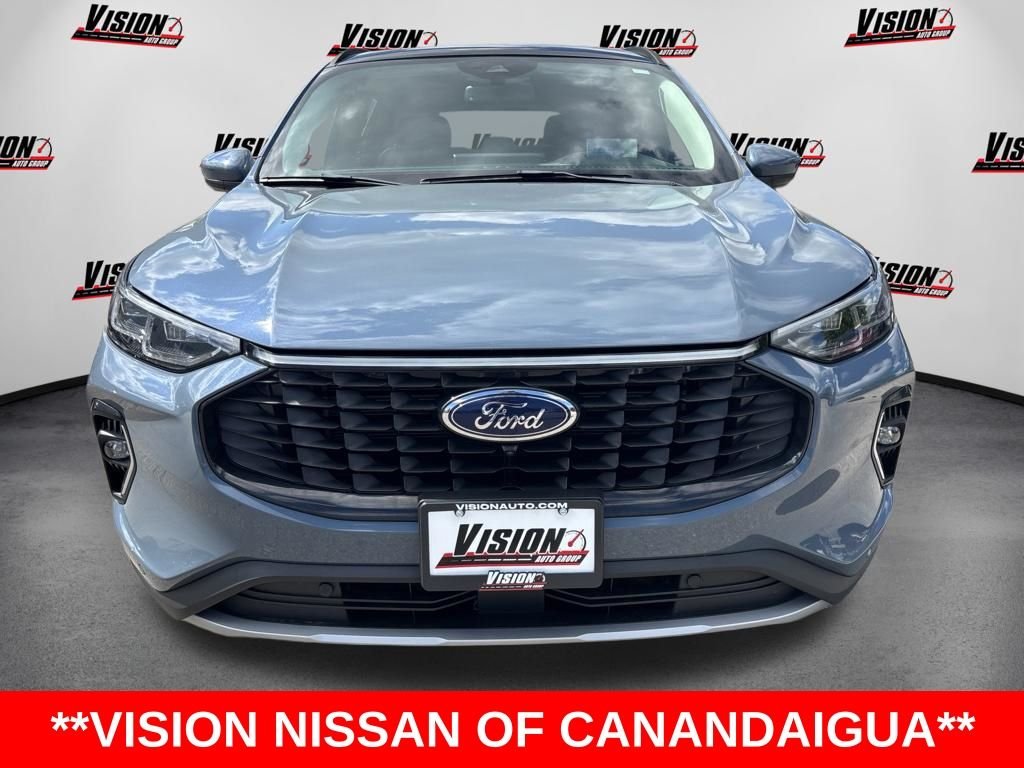 Used 2023 Blue Ford Platinum image 2