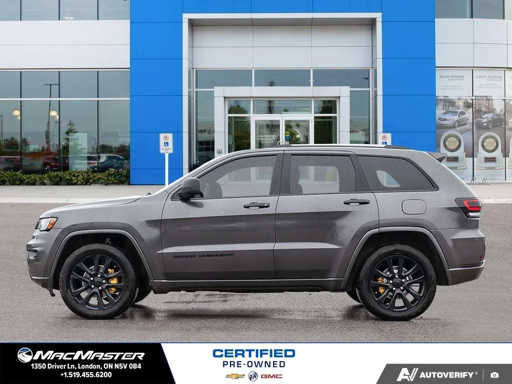 Certified Used 2018  Jeep Laredo image 2