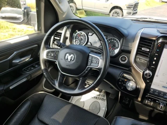 Used 2022 White Ram Laramie image 18
