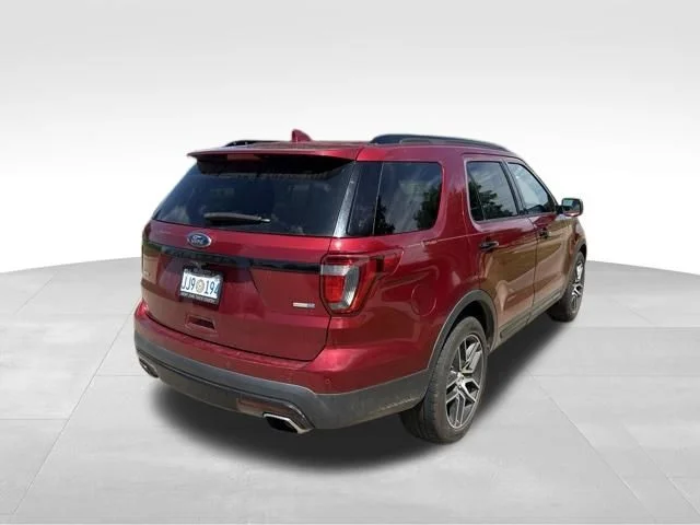 Used 2017 Red Ford Sport image 3