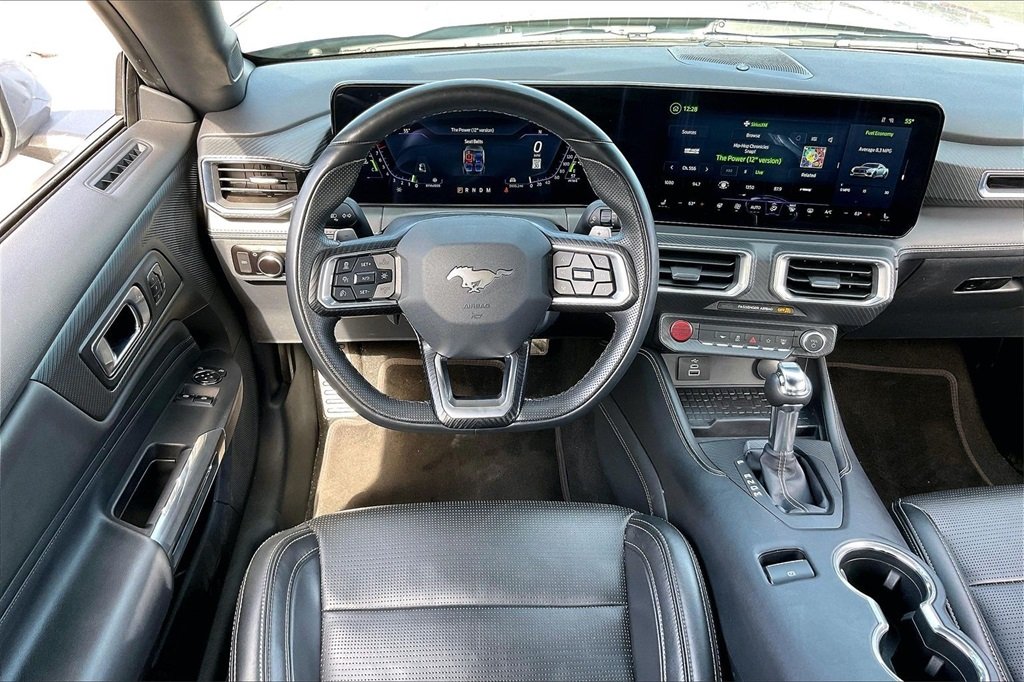 2024 FORD MUSTANG - Image 3