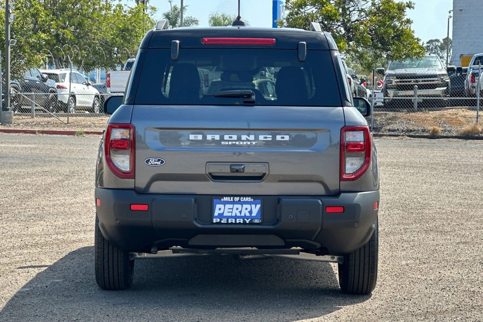 New 2026 Carbonized Gray Metallic Ford Outer Banks® image 4