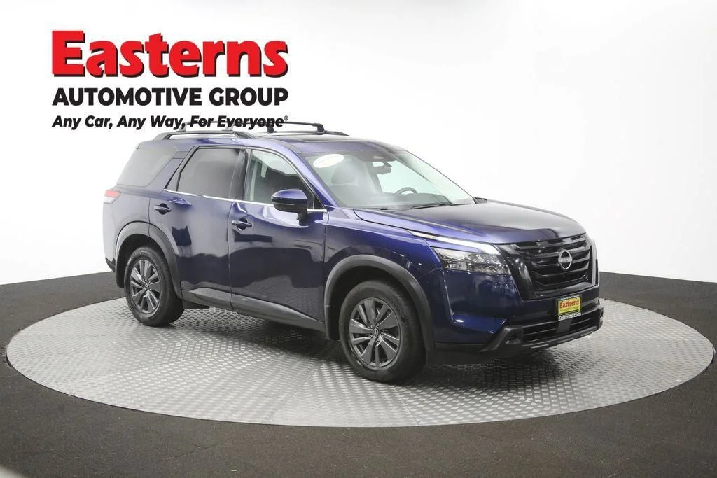 Used 2023 Blue Nissan SV image 52